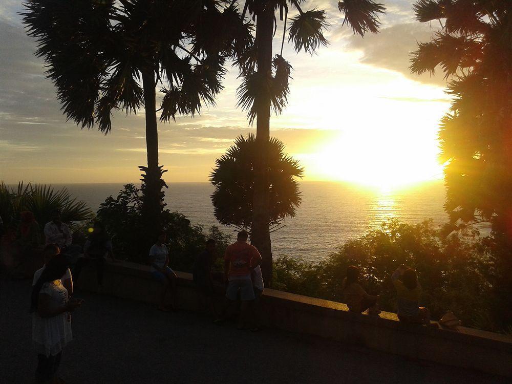 But Different Phuket Boutique Hotel Nai Harn Exterior photo