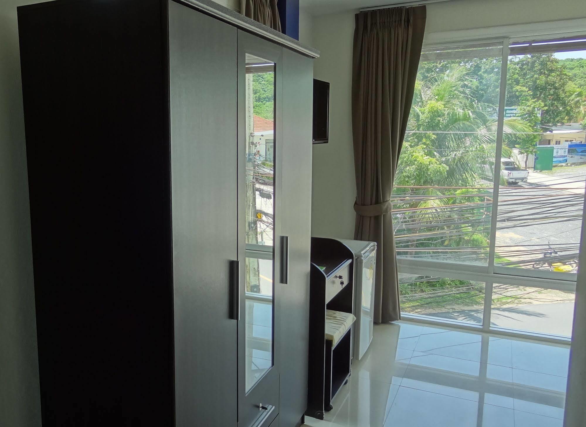 But Different Phuket Boutique Hotel Nai Harn Exterior photo